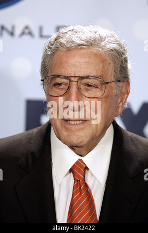 TONY BENNETT 6TH American Idol GRAN FINALE Kodak Theatre Hollywood LOS ANGELES STATI UNITI D'AMERICA 23 Maggio 2007 Foto Stock