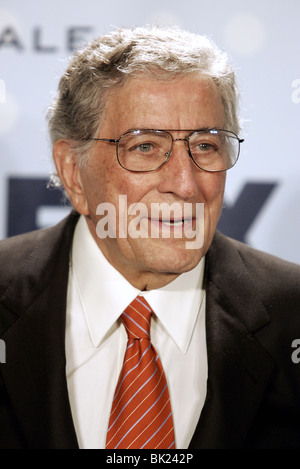 TONY BENNETT 6TH American Idol GRAN FINALE Kodak Theatre Hollywood LOS ANGELES STATI UNITI D'AMERICA 23 Maggio 2007 Foto Stock