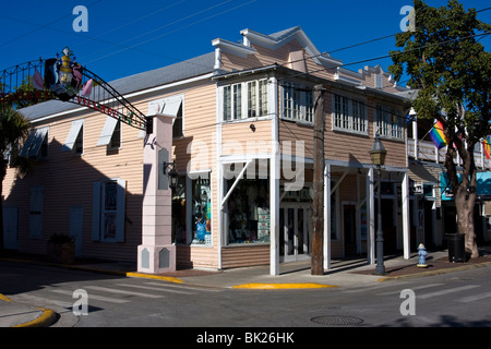 730 Duval Street accanto al cancello di ingresso al Bahama Village di Key West, Florida, Stati Uniti d'America. Foto Stock