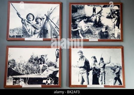 Foto dalla guerra del Vietnam nella exhibition hall a Vinh Moc tunnel in Vietnam Foto Stock