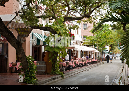 L'Hosteria Romana ristorante italiano su Espanola Way nel South Beach di Miami, Florida, Stati Uniti d'America. Foto Stock
