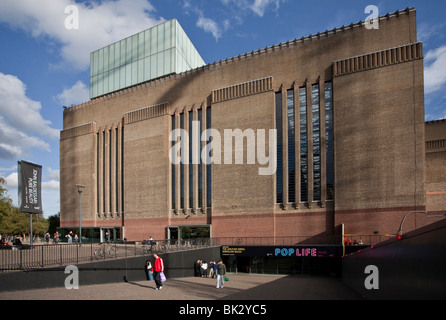 La Tate Modern, la Gran Bretagna è il museo nazionale dell'arte moderna internazionale di Londra, Regno Unito Foto Stock