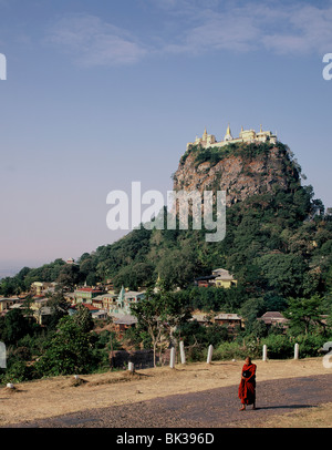 Il Monte Popa, Myanmar (Birmania), Asia Foto Stock