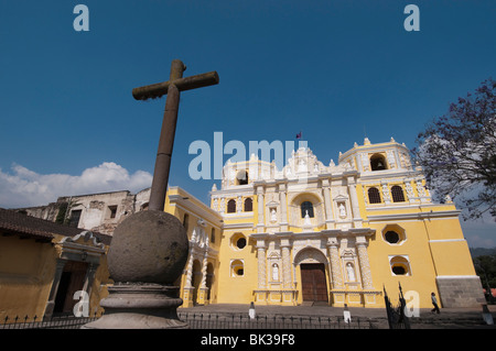 La Merced chiesa, Antigua, Sito Patrimonio Mondiale dell'UNESCO, Guatemala, America Centrale Foto Stock