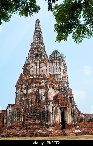 Wat Chaiwatthanaram tempio Buddista rovine di Ayutthaya, Thailandia, un sito Patrimonio Mondiale dell'UNESCO. Foto Stock