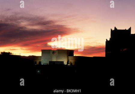 Tramonto su edifici a Safi o Asfi, Marocco, Nord Africa Foto Stock