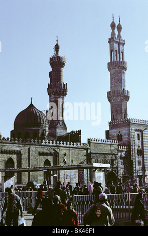 La moschea di Al-Azhar fondata nel 972 D.C., il Cairo, Egitto Foto Stock