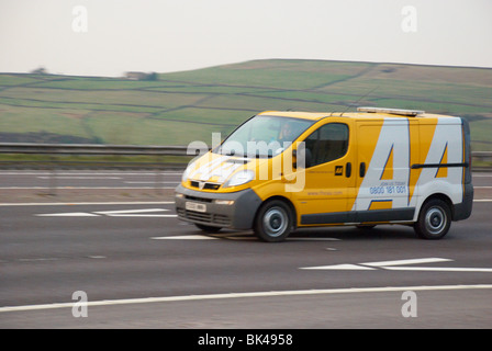 AA van sulla M62 Foto Stock