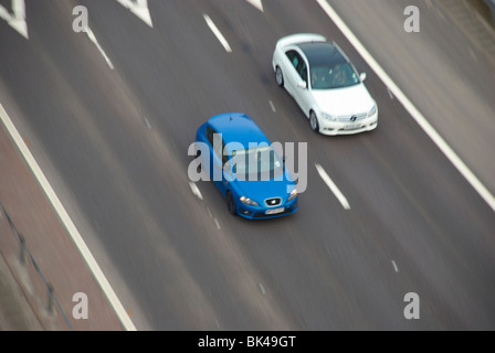 Le vetture in autostrada M62. Foto Stock