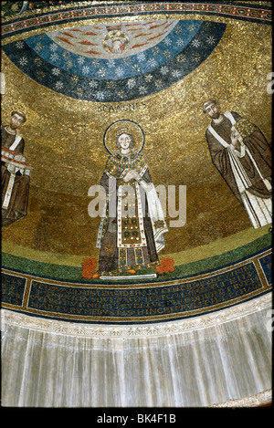 Mosaico di Sant Agnese tra Papa Onorio I sulla sinistra e Papa Simmaco sulla destra nella chiesa di Sant'Agnese fuori le Foto Stock