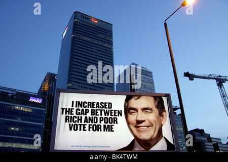 2010 Partito Conservatore poster con Gordon Brown a Londra Foto Stock