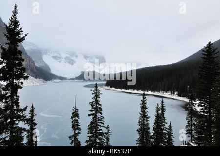 Il Moraine Lake, il Parco Nazionale di Banff, Alberta, Canada Foto Stock