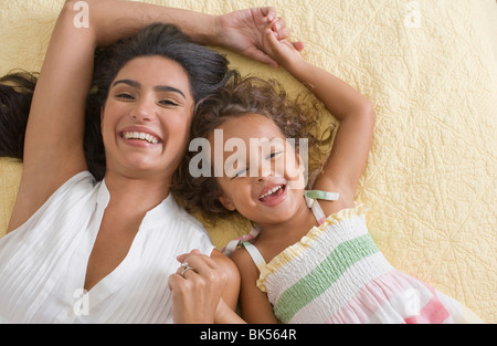 Madre e figlia Foto Stock