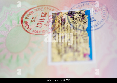 Visto turco timbro timbri in un passaporto di close-up Foto Stock