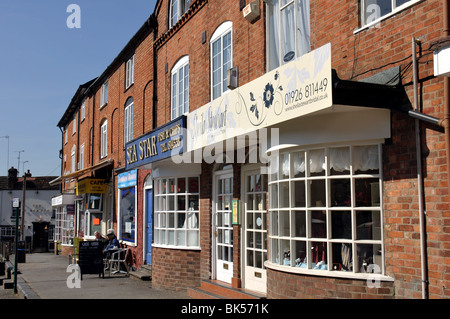 High Street, Southam, Warwickshire, Inghilterra, Regno Unito Foto Stock