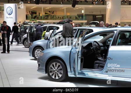 VW presso l'Auto Mobil International (AMI) - Motor Show 2010 a Lipsia, Germania Foto Stock