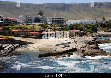 Il Vecchio Porto di Hermanus una località balneare nota per whale watching le attività nel Western Cape Sud Africa Foto Stock