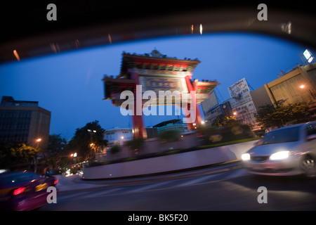 Un taxi nel centro cittadino di Bangkok Foto Stock