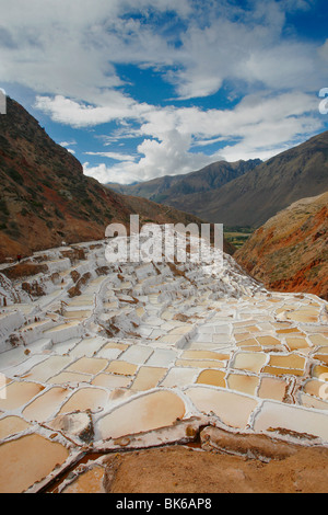 Il Maras saline nella paura Valle del Perù Foto Stock