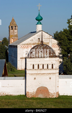 La Russia,anello d'Oro ,Suzdal,Convento di intercessione,fondata nel 1364 Foto Stock