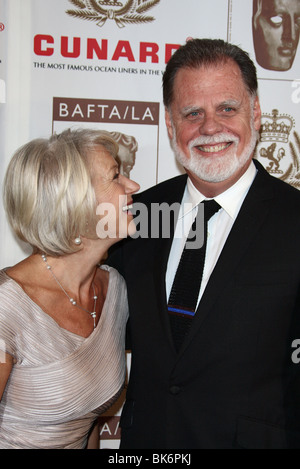 HELEN MIRREN & TAYLOR HACKFORD 16TH Annuale BAFTA/LA CUNARD BRITANNIA AWARDS CENTURY CITY LOS ANGELES STATI UNITI D'AMERICA 01 Novembre 2007 Foto Stock