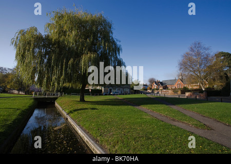 Villaggio Verde, Grundisburgh, vicino a Woodbridge, Suffolk Foto Stock