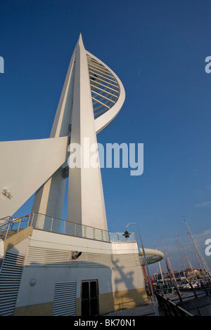 Spinnaker Tower, Gunwharf Quays, Portsmouth, Hampshire Foto Stock