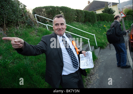 Mark Williams, il gruppo del Partito europeo dei liberali democratici candidato nella circoscrizione Ceredigion 2010 campagna elettorale, Wales UK Foto Stock