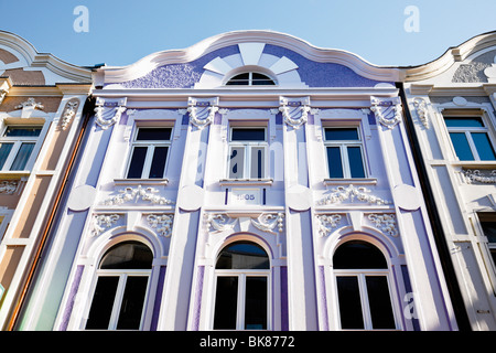 Buergerstrasse, una strada a Bad Godesberg, Art Nouveau facciate, Renania settentrionale-Vestfalia, Germania, Europa Foto Stock
