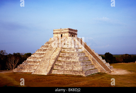 Chichen Itza, giorno Foto Stock