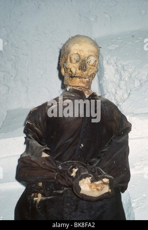 Mummia, Catacombe dei Cappuccini, la Cripta dei Cappuccini a Palermo, Sicilia, Italia, Europa Foto Stock