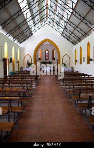 Chiesa sulle anse L'Islette, Isola di Mahe, Seychelles, Oceano indiano, Africa Foto Stock