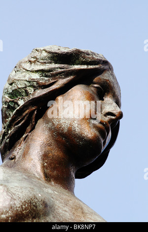 Statue dal celebre scultore Vittoriano Alfred Drury in stile art nouveau bronzi Foto Stock