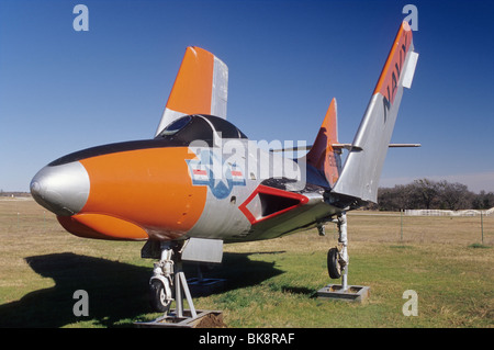 Grumman F9F Panther jet da combattimento a Pate Museo dei Trasporti (chiuso nei primi mesi del 2010) in Cresson, Fort Worth, Texas, Stati Uniti d'America Foto Stock