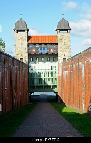 Vecchio albero di blocco, Henrichenburg boat lift, Schleusenpark, Waltrop bloccare Park, Vestfalia Museo Industriale, percorso di industriale H Foto Stock