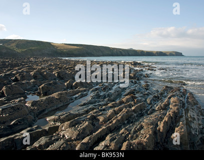 Onda Abereiddy-piattaforma di taglio in Pembrokeshire West Wales Foto Stock