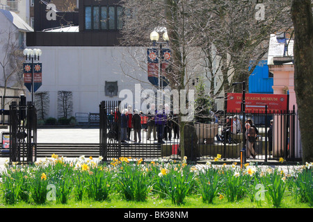 Ingresso al museo di protezioni caserma di Wellington su Birdcage Walk Londra Inghilterra Regno unito Gb Foto Stock