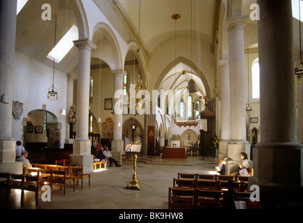 Regno Unito, Inghilterra, Hampshire, Portsmouth Cattedrale interno Foto Stock