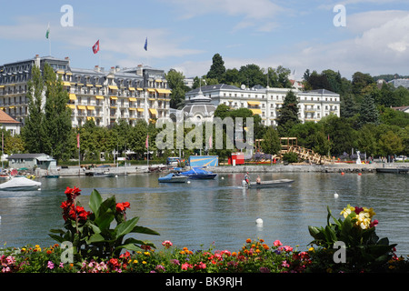 Vista sul lago di Ginevra al Beau-Rivage Palace Hotel, Losanna, nel Cantone di Vaud, Svizzera Foto Stock
