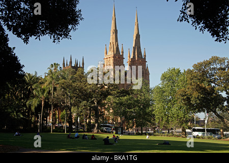 Hyde Park e Chiesa di San James a Sydney, Nuovo Galles del Sud, Australia Foto Stock