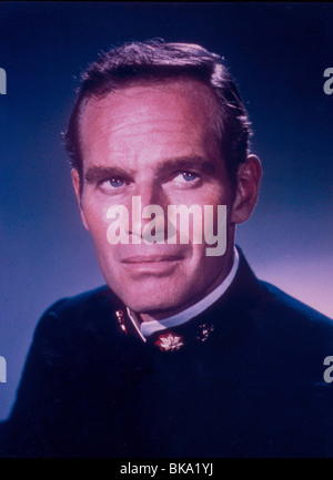 55 giorni a Pechino (1963) e cinquantacinque giorni a Pechino (ALT) Charlton Heston 55D 004 Foto Stock