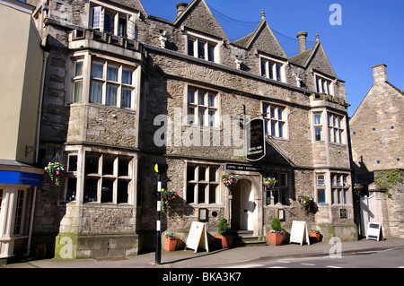 Il vicino Hotel, Long Street, Tetbury, Gloucestershire, England, Regno Unito Foto Stock