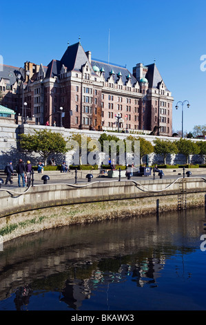 Fairmont Empress Hotel sulla Baia di James Porto Interno, Victoria, Isola di Vancouver, British Columbia, Canada Foto Stock