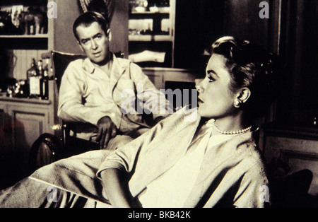 Il finestrino posteriore (1954) di JAMES STEWART Grace Kelly RRW 003 Foto Stock