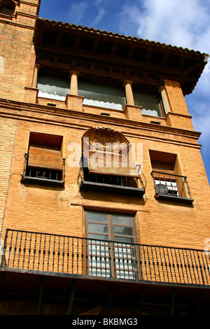 Parte di architettura in Huesca, bellissimo frammento di Moresco Foto Stock