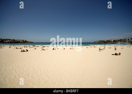 Famosa Bondi Beach a Bondi, Sydney, Nuovo Galles del Sud, Australia Foto Stock