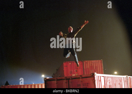 Il trasportatore (2002) Jason Statham acrobazie TRSP 001 24 Foto Stock