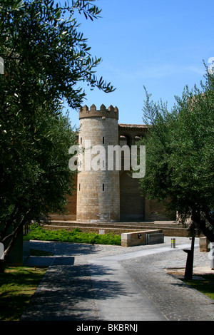 Parte del Palazzo di Castillo de la Aljafería di Saragozza Foto Stock