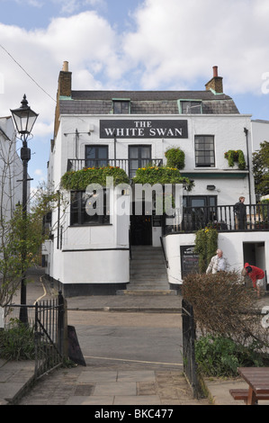 Il White Swan Twickenham Riverside REGNO UNITO Foto Stock