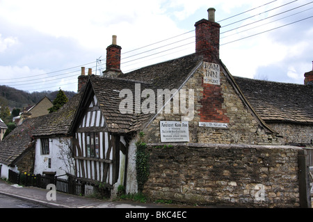 Antica Locanda della Ram, Potters Pond, Wotton-under-Edge, Gloucestershire, England, Regno Unito Foto Stock